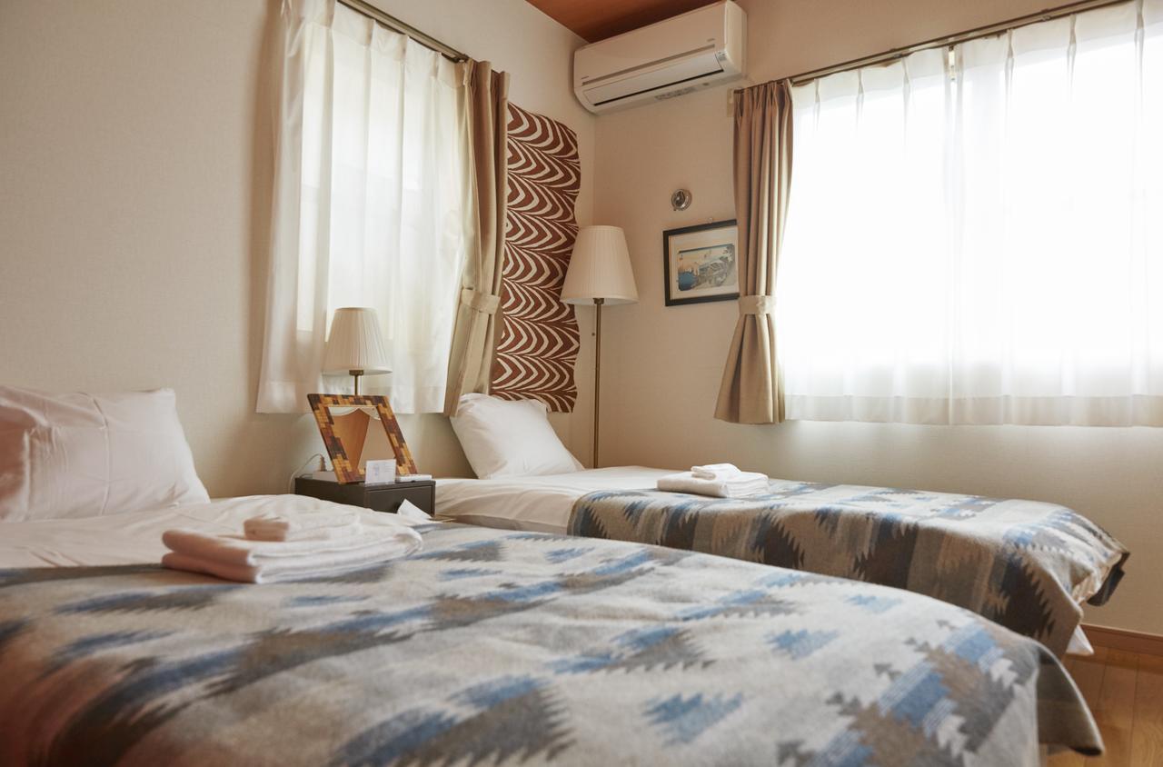 Japan Hostel Shinya Tokkyu Tokyo Esterno foto