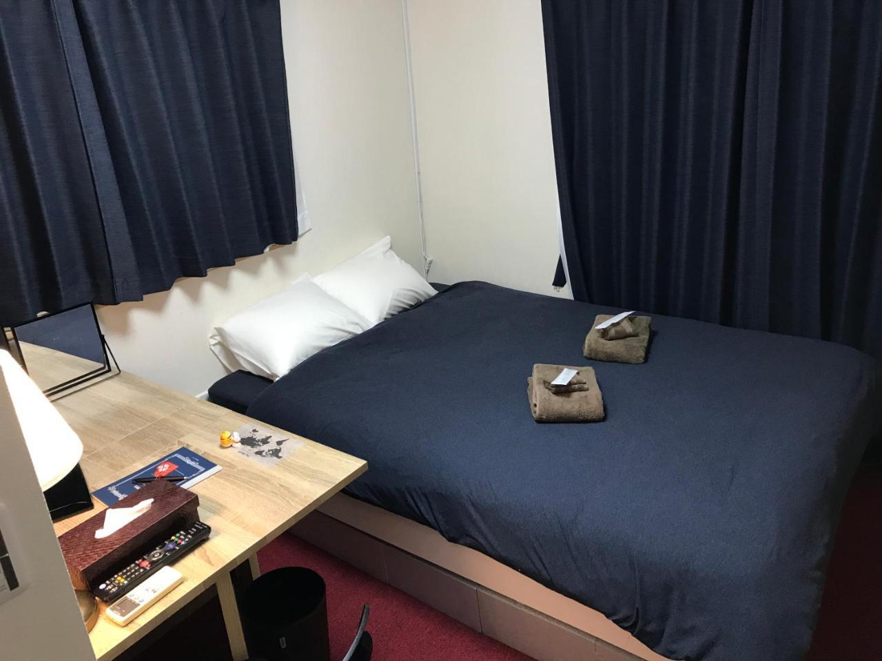 Japan Hostel Shinya Tokkyu Tokyo Esterno foto